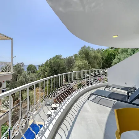 Апартаменты Bluenook *